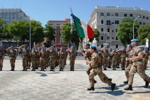 Bari: cerimonia rientro dal libano della brigata Pinerolo