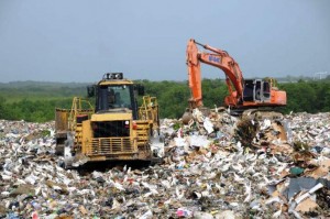 ambiente - spedizione illegale di rifiuti